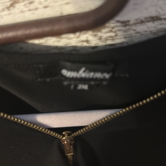 Ambiance black sleeveless romper with zipper elastic around waist size 3xl cute - Picture 4 of 6